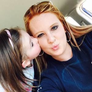 Meet your Posher, Kelsie